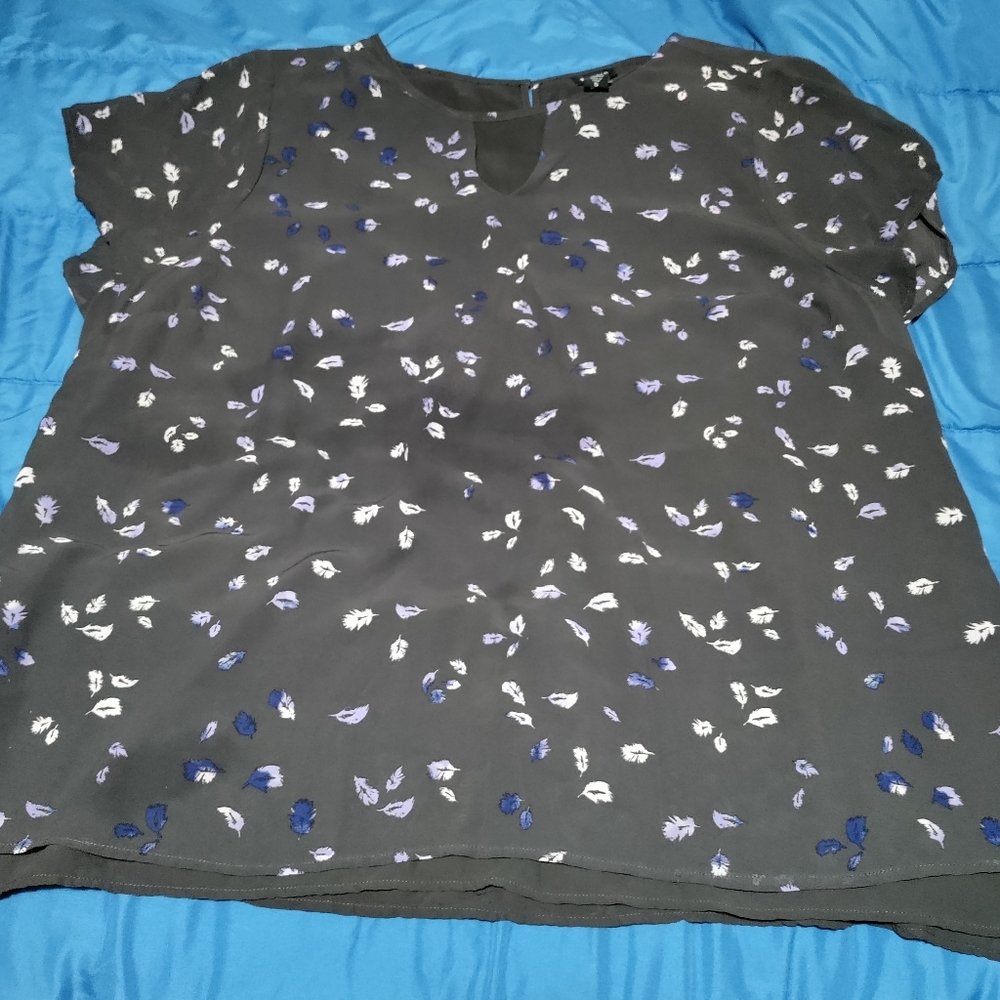 Grey Torrid blouse size 5.